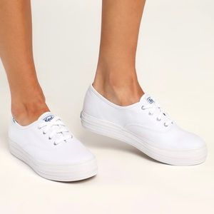 Keds Triple White Canvas Flatform Sneakers